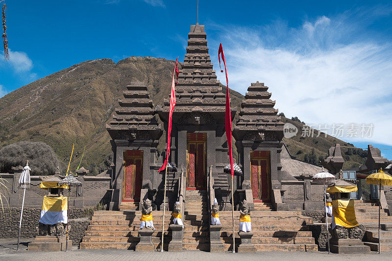 印度教寺庙(Pura Luhur Poten)，在布罗莫山脚下，爪哇岛，印度尼西亚